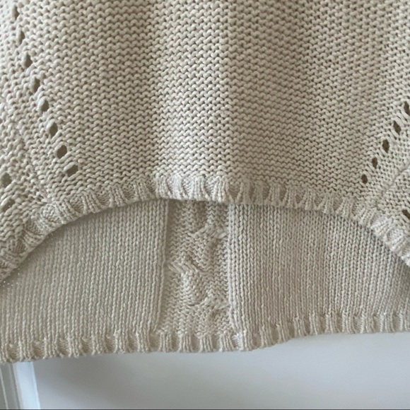 QUINN V-Neck Pullover Sweater w Cable Stitch Back Detail Tan Neutral Medium - Picture 4 of 10